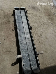 Наружные накладки порогов Toyota, Б/у, Оригинал