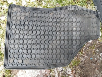 Брызговик Задний левый Toyota, 2015 г., Б/у, Оригинал