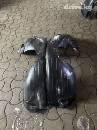 Саната дн 8 подкрылники. 
Количество имеется