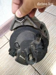 Генератор BMW 2001 г., Б/у, Оригинал