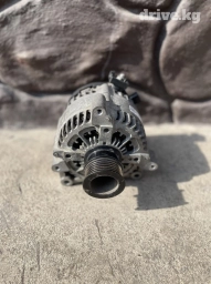 Генератор BMW 2018 г., Б/у, Оригинал, Япония