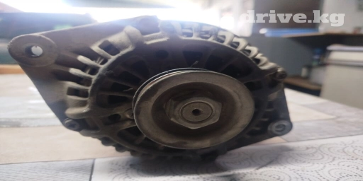 Генератор Mazda Б/у