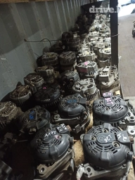 Генератор Toyota 2005 г., Б/у, Оригинал, Япония