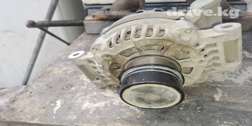 Генератор Chevrolet 2018 г., Б/у, Оригинал