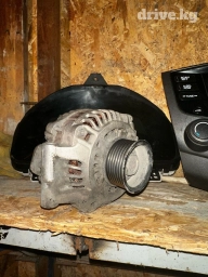 Генератор Honda 2003 г., Б/у, Оригинал, Япония