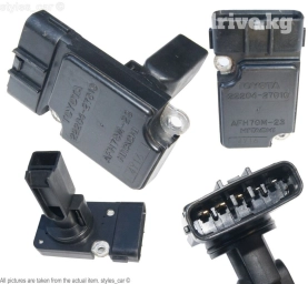 Расходомер Toyota 2002 г., Новый, Оригинал, ОАЭ