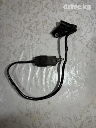 Мазда 323 датчик каленвала