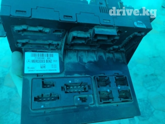 Блок предохранителей Mercedes-Benz 2005 г., Б/у, Оригинал