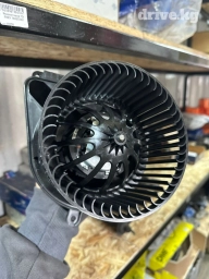 Электрический моторчик Mercedes-Benz Новый