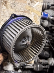 Электрический моторчик Toyota Б/у, Оригинал, Япония