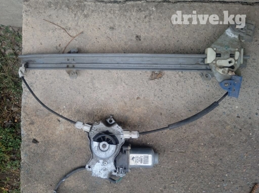 Электрический моторчик Nissan 2001 г., Б/у