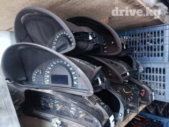Щит приборов на Мерседес W203,W220 дизель привозные из Европы