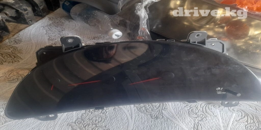 Продаю привозные щит прибор на тойоту камри 40 1 USA