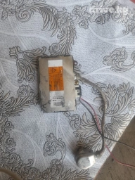 Продаю привозные блок розжига ксенона на ниссан куб, марч