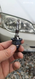 Продам ксенон лампа. 1 шт. оригинал. ближний свет. хонда одиссей. d2r
