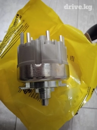 Переключатель света фар на мерседес 124,202.Подходит на мерс 124 и