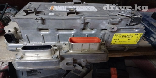 Инвертор 
Отличном состоянии