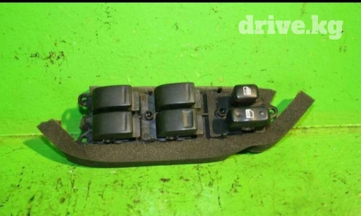 Продаю блок управления эл.стеклоподъемниками на тойота аристо. 1998 по