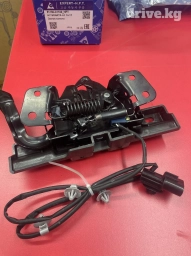 Замок капота Хундай соната 2017 и также имеется много вида запчастей