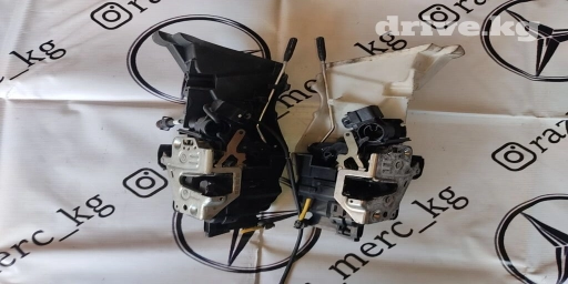 Замок двери Mercedes-Benz 2001 г., Б/у, Оригинал, Германия