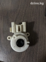 Центральный замок Toyota 1997 г., Б/у, Оригинал, Япония