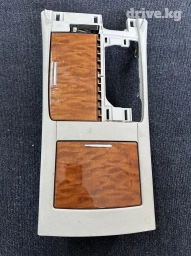 Центральная консоль Toyota 2009 г., Б/у, Оригинал, Япония