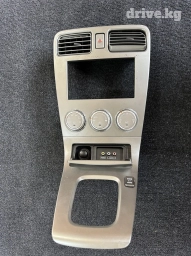 Центральная консоль Subaru 2005 г., Б/у, Оригинал, Япония