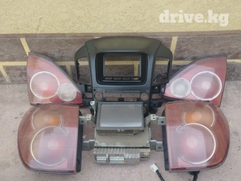 Центральная консоль Toyota 2000 г., Б/у, Оригинал, Япония