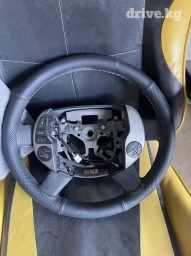 Руль Toyota Prius 
В отличном состоянии