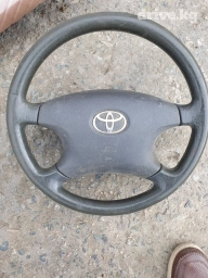 Продаю руль от тойоты камри