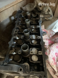 Продам головку от движка nissan twin cam 1.6 valve головка двигателя