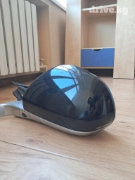 Li9 . левое зеркало