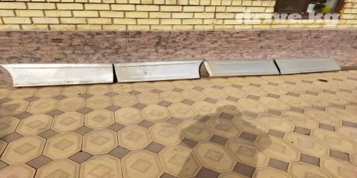 Toyota Estima aero 
Тойота Естима
Обшивка дверей с наружи