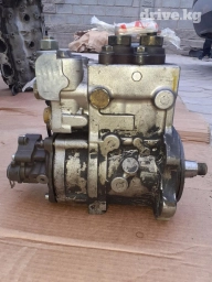 Топливный насос высокого давления Renault premium 420 dci 2006 года