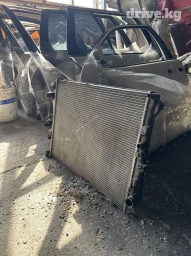 Радиатор на мерседес 222 кузов 4.7 битурбо