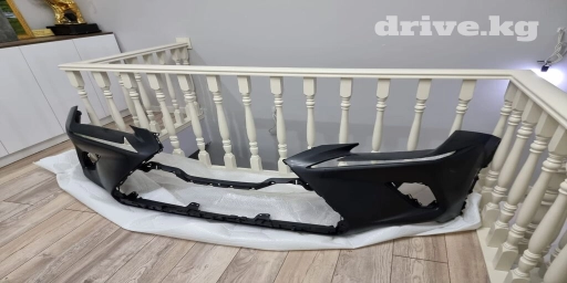 Срочно продаю‼️‼️‼️‼️ бампера lexus nx оригинал- повторители поворота
