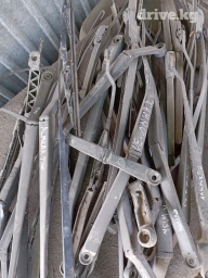 Дворник стойки Тойота,Мазда,ниссан