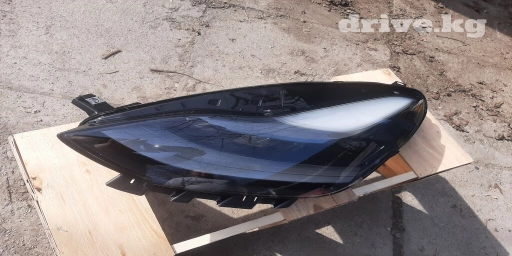 Фара на теслу 3, передний левый