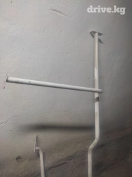 Поручни на рекс крафтер в очень хорошем состоянии цена 1000 сом