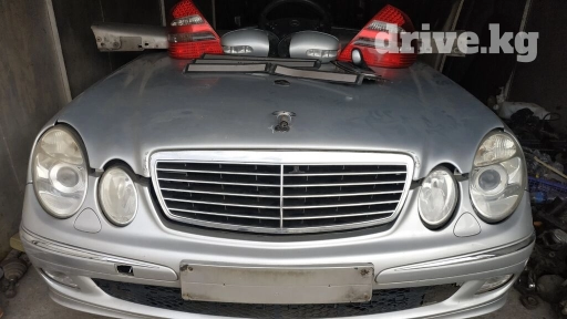 Мерседес W-211