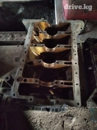 BMW e 46
Блок от мотора 
Поршни 
Каленвал 
Цены договорные Чуй(Бишкек)