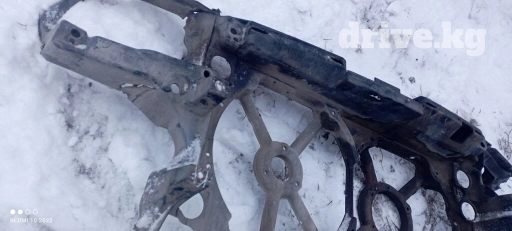 Гольф 3 телевизор надо подреставрировать 2 трещины пишите не звонить