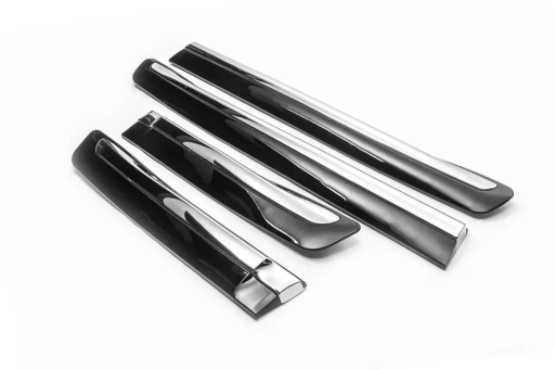 Дверные Молдиг 570 Лексус Все запчасти есть на лексус Тайота 200