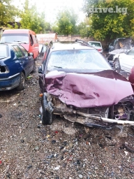 Продаю наТайота авенсис запчасти Кому что нужен звоните