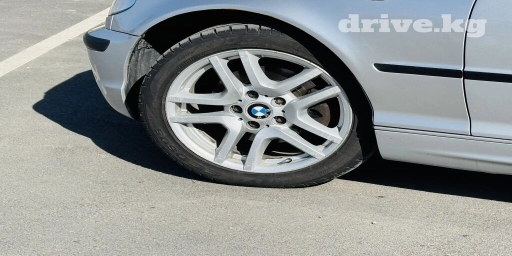 Продаю или меняю диски 17 р . Новая резина. Можно на 16 р. 4 шт