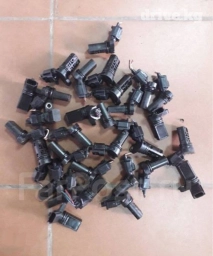 Датчик коленвала Ниссан примера, Марч, Патфайндер,Тино, хтайл, серена