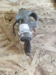 Ниссан Цефиро А33 Nissan Cefiro A33 Замок зажигания в сборе с