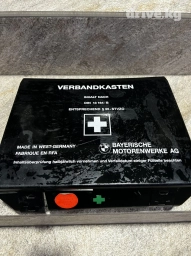 Продаю аптечку на BMW e34