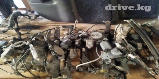 Nissan Primera P11
Ниссан Примера П11
стеклоподъёмники