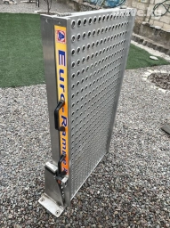 Лапата механическая от скорой помощи на Sprinter и Другое авто !!!